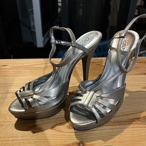 Gray strapped high heels